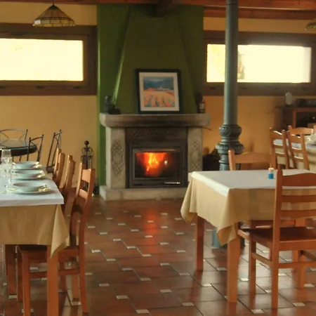 Hostal Restaurante Rancheiro-3